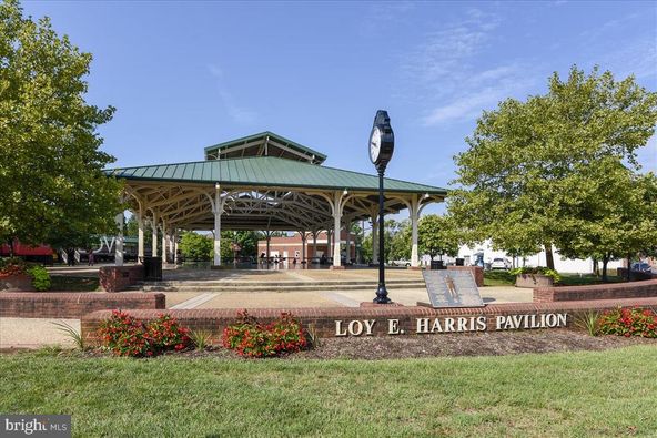 9251 Lee Ave, Manassas, VA 20110